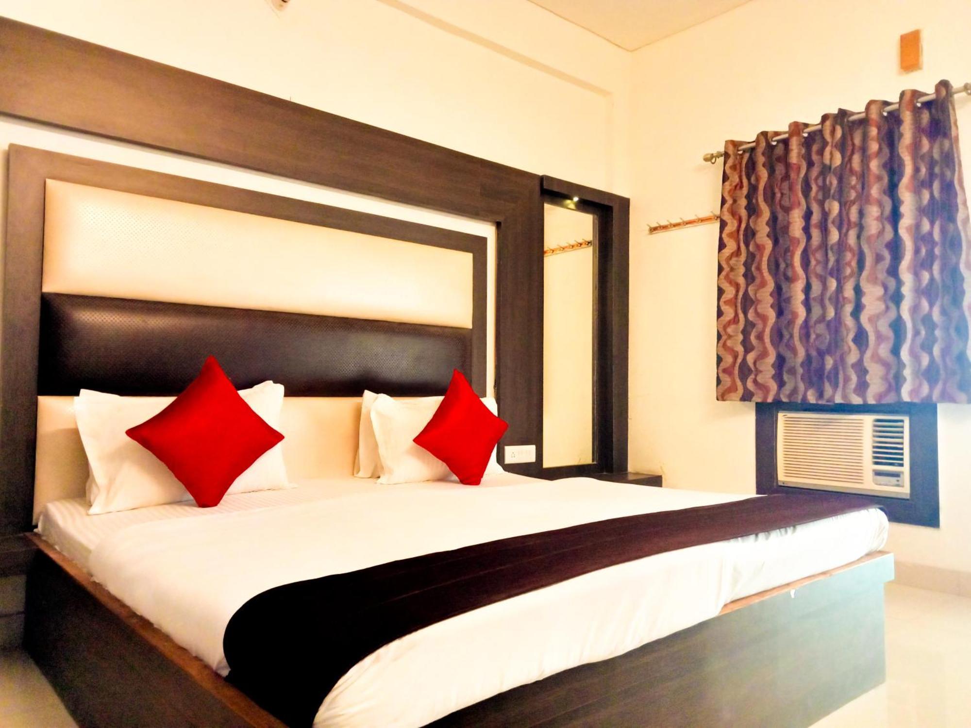 Hotel Shyam Palace India Agra آغْرا المظهر الخارجي الصورة